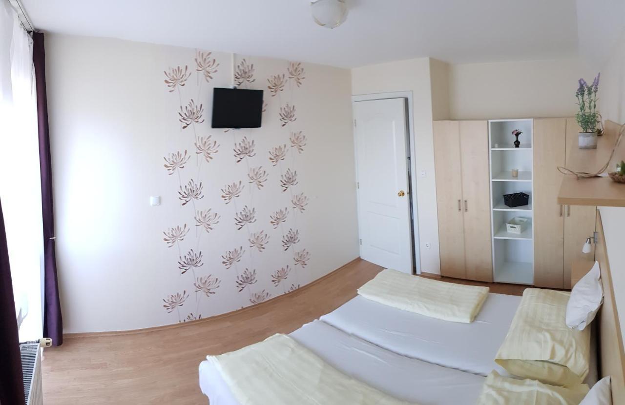 Szaloky Apartmanhaz Gyenesdiás Exteriér fotografie