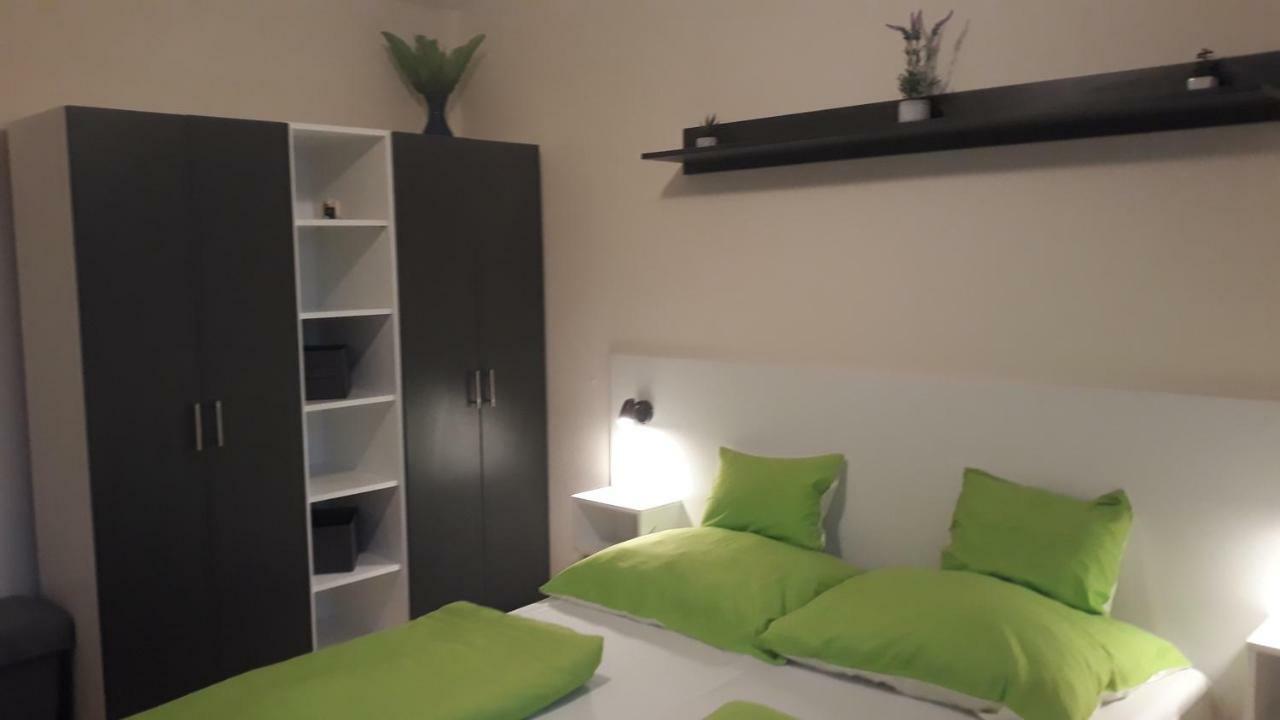 Szaloky Apartmanhaz Gyenesdiás Exteriér fotografie