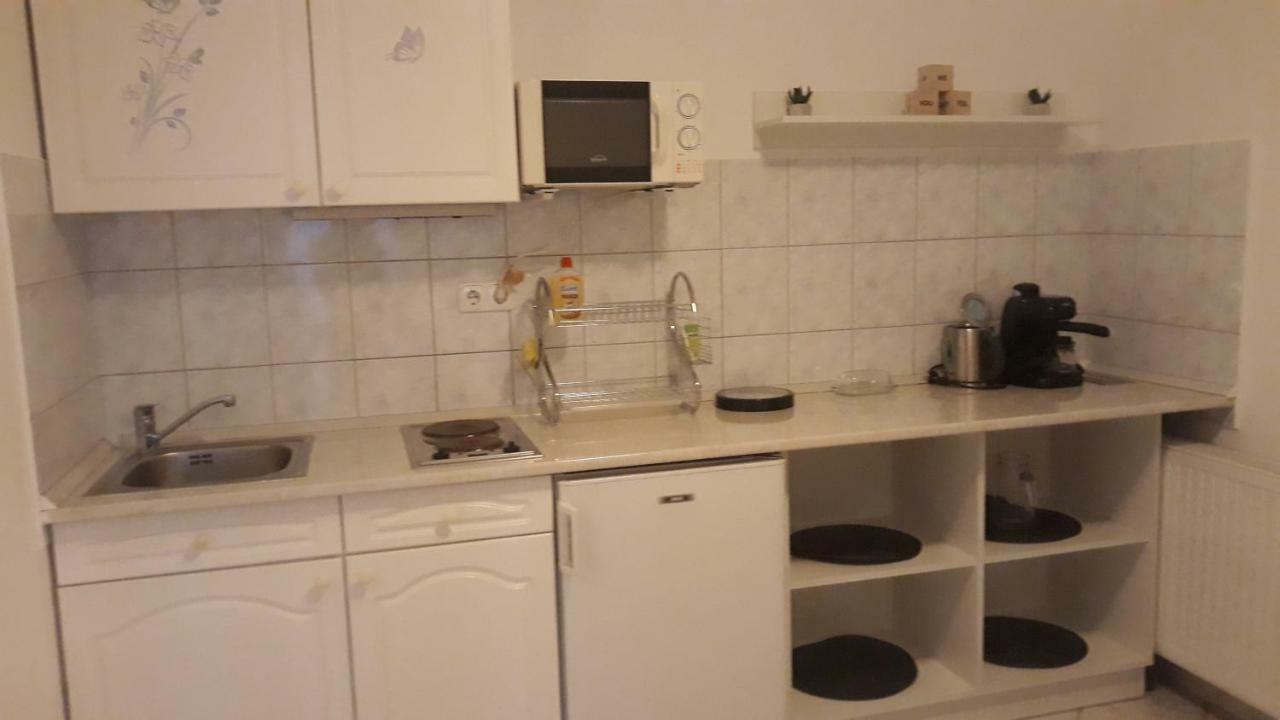 Szaloky Apartmanhaz Gyenesdiás Exteriér fotografie